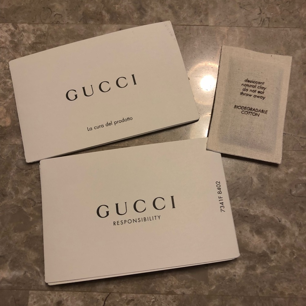 Gucci Supreme Tiger Slip-On Sneaker - Picture 6 of 8